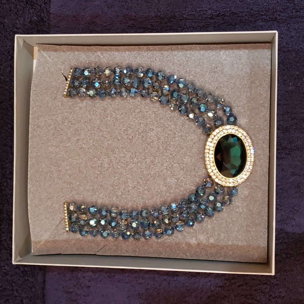 HEIDI DAUS STATEMENT NECKLACE